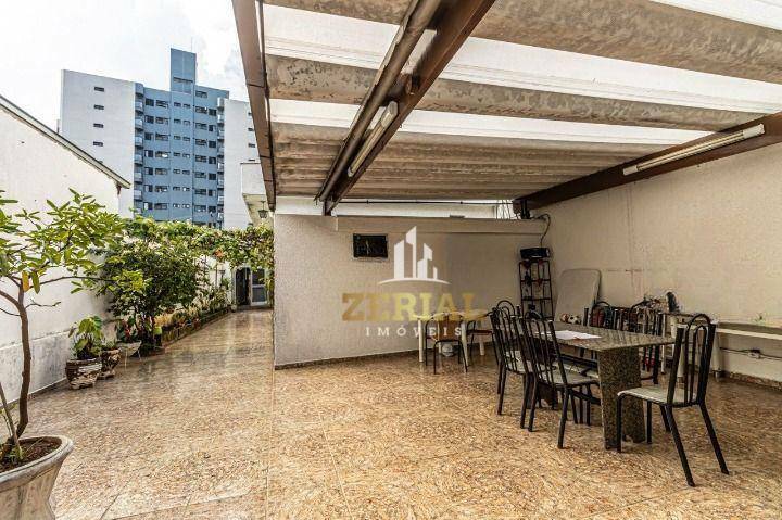 Casa à venda com 3 quartos, 302m² - Foto 18