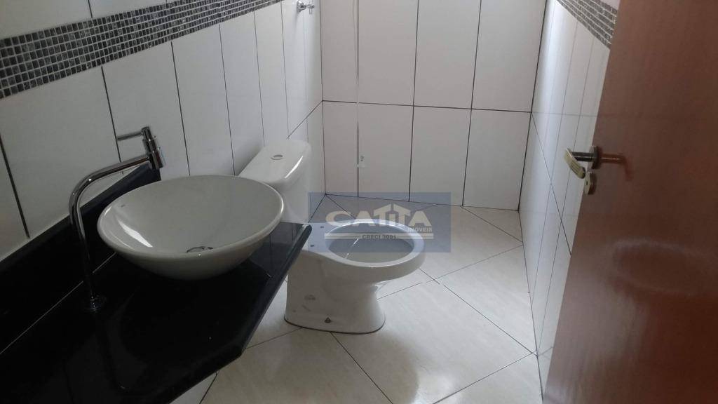 Sobrado à venda com 3 quartos, 228m² - Foto 35