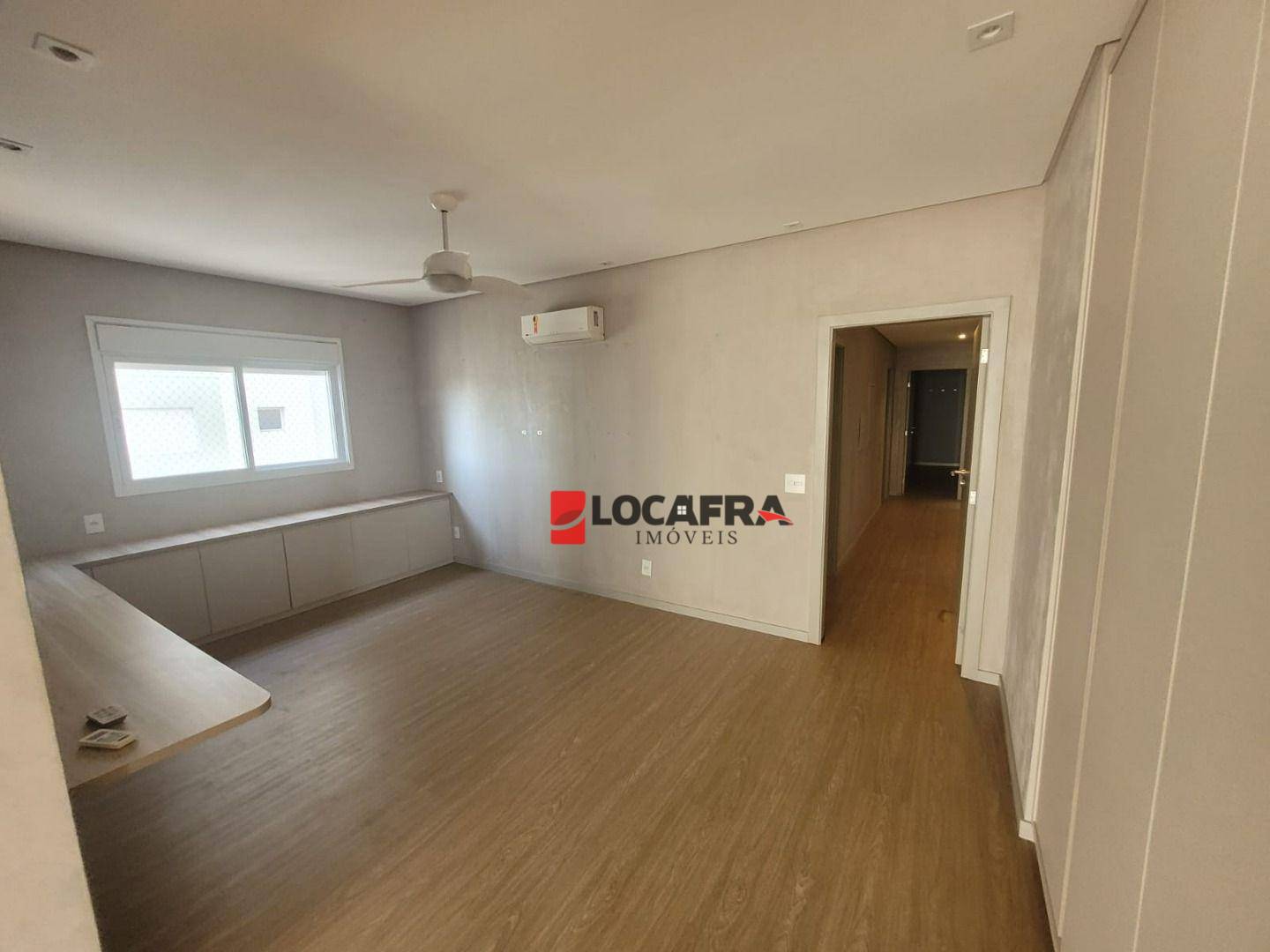 Apartamento à venda com 3 quartos, 245m² - Foto 35