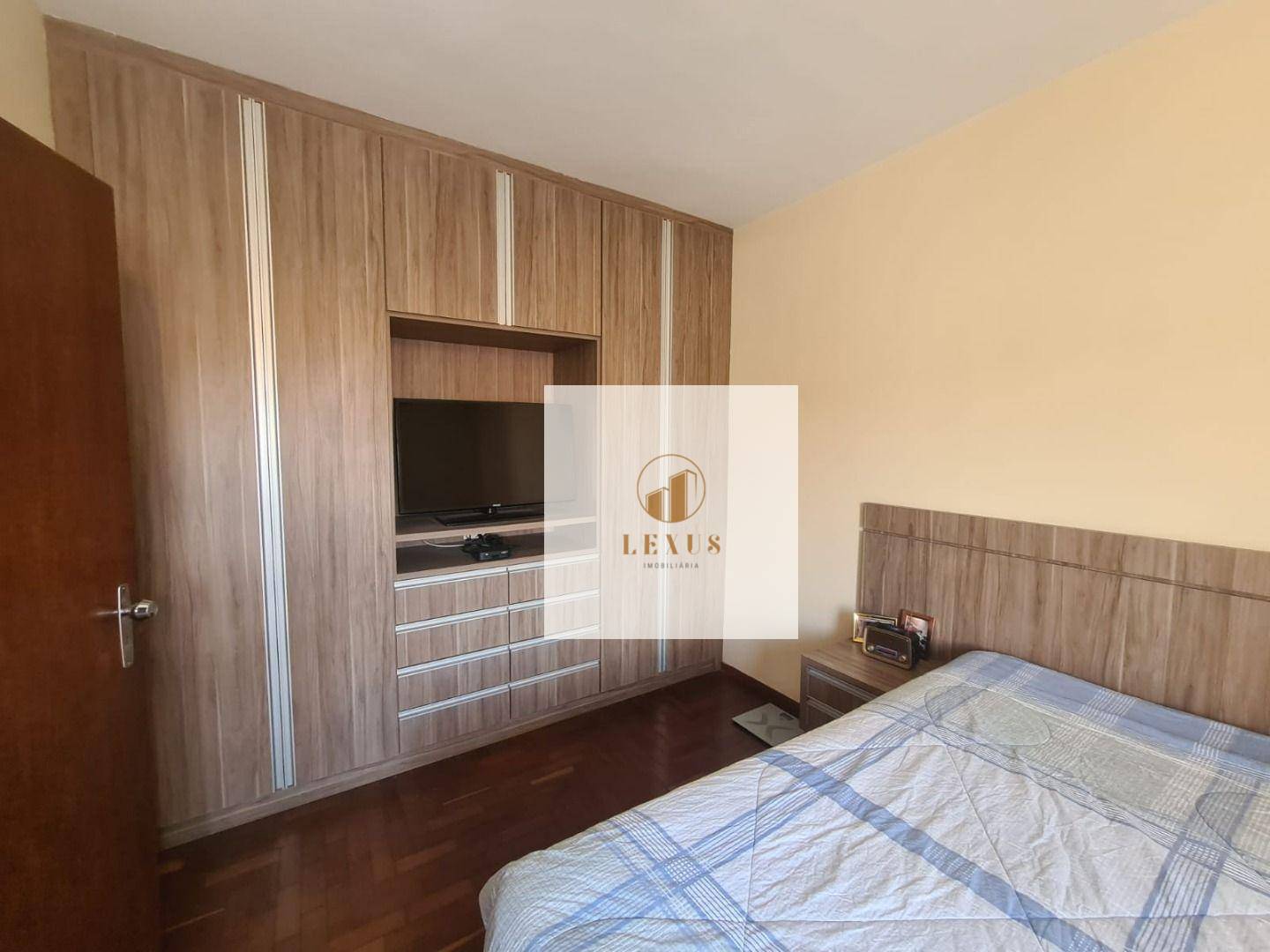 Casa à venda com 3 quartos, 76m² - Foto 10