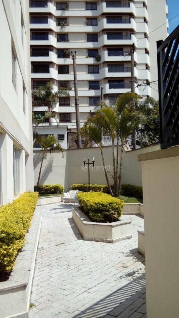 Apartamento à venda com 3 quartos, 95m² - Foto 15