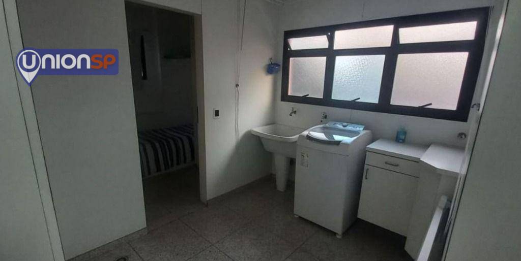 Apartamento à venda com 3 quartos, 230m² - Foto 19