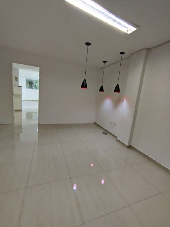 Conjunto Comercial-Sala para alugar, 64m² - Foto 1