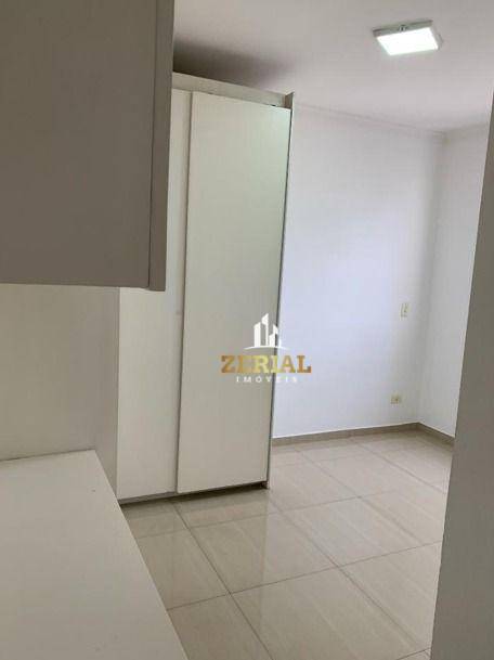 Apartamento para alugar com 2 quartos, 64m² - Foto 13