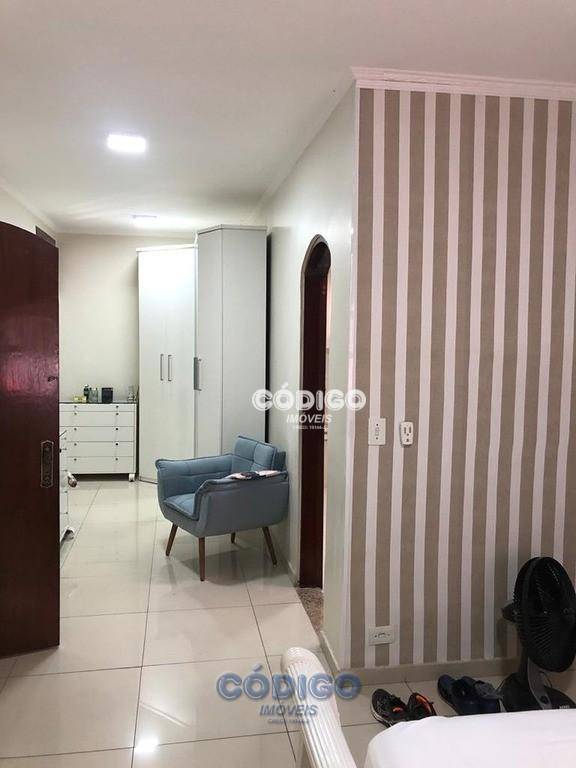 Casa à venda com 4 quartos, 420m² - Foto 19