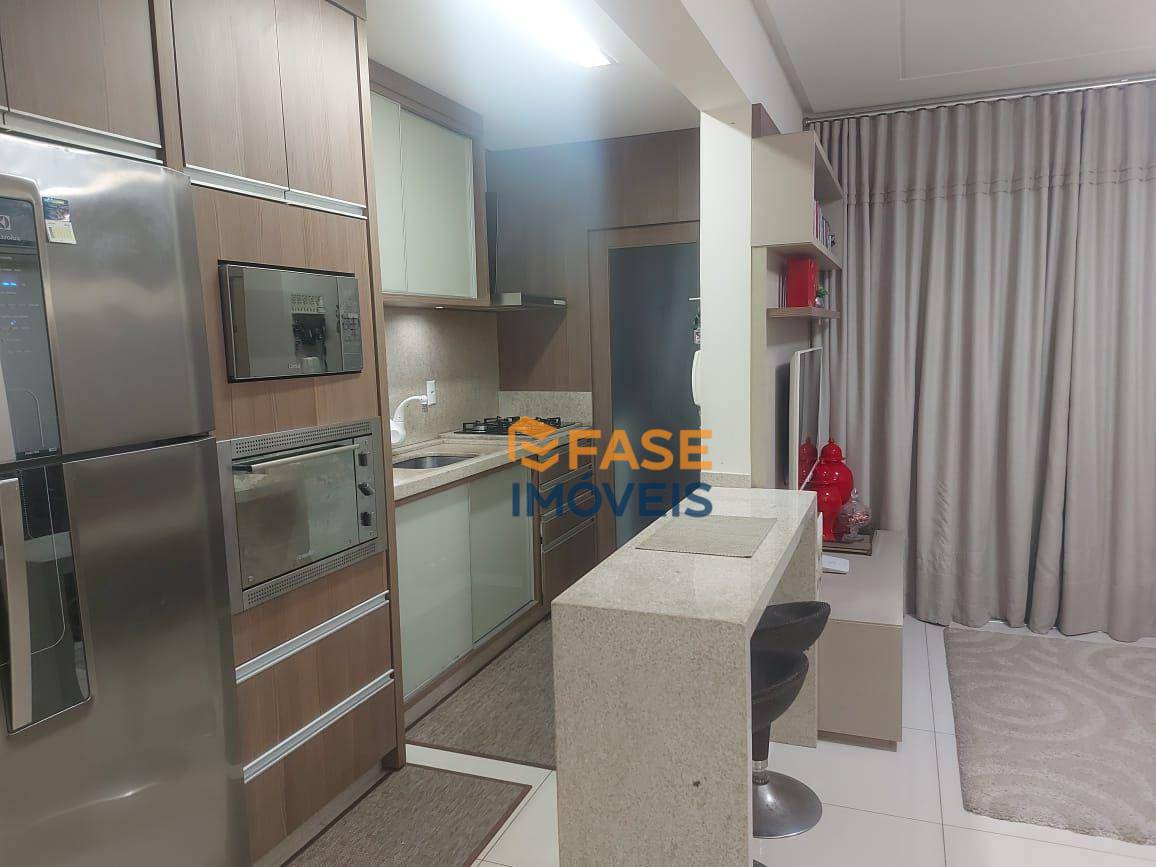 Apartamento à venda com 2 quartos, 65m² - Foto 4