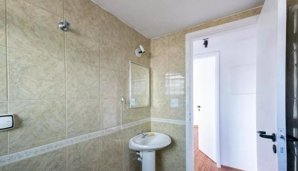 Apartamento à venda com 2 quartos, 70m² - Foto 23