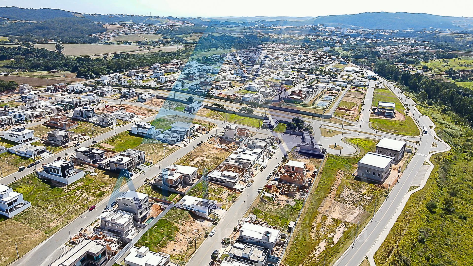 Sobrado à venda com 3 quartos, 299m² - Foto 50