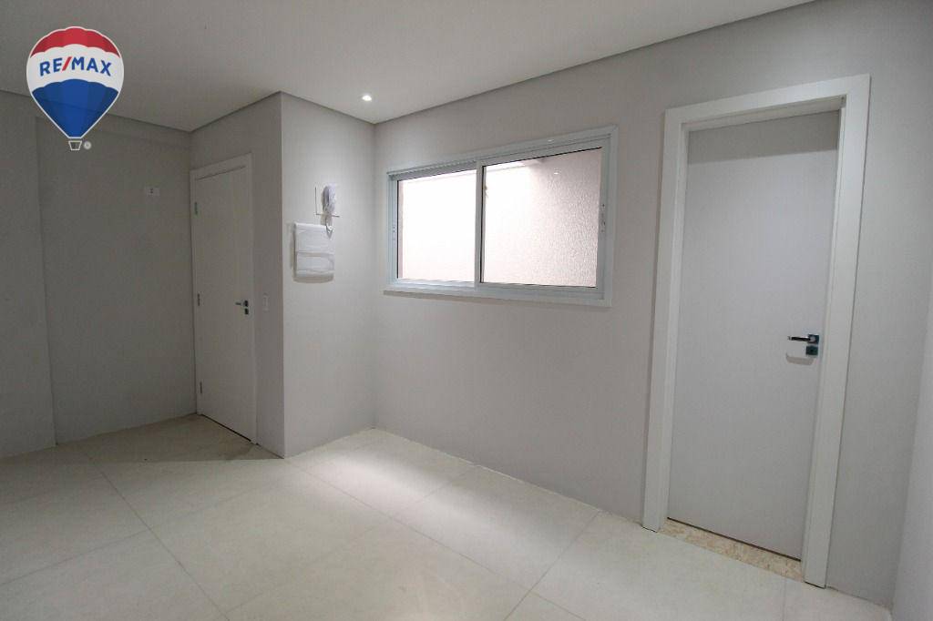 Casa à venda com 3 quartos, 93m² - Foto 11