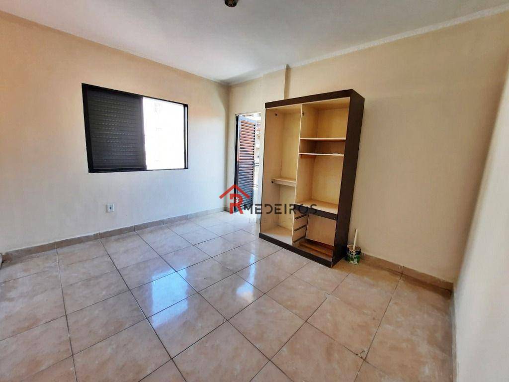 Apartamento à venda com 1 quarto, 38m² - Foto 4