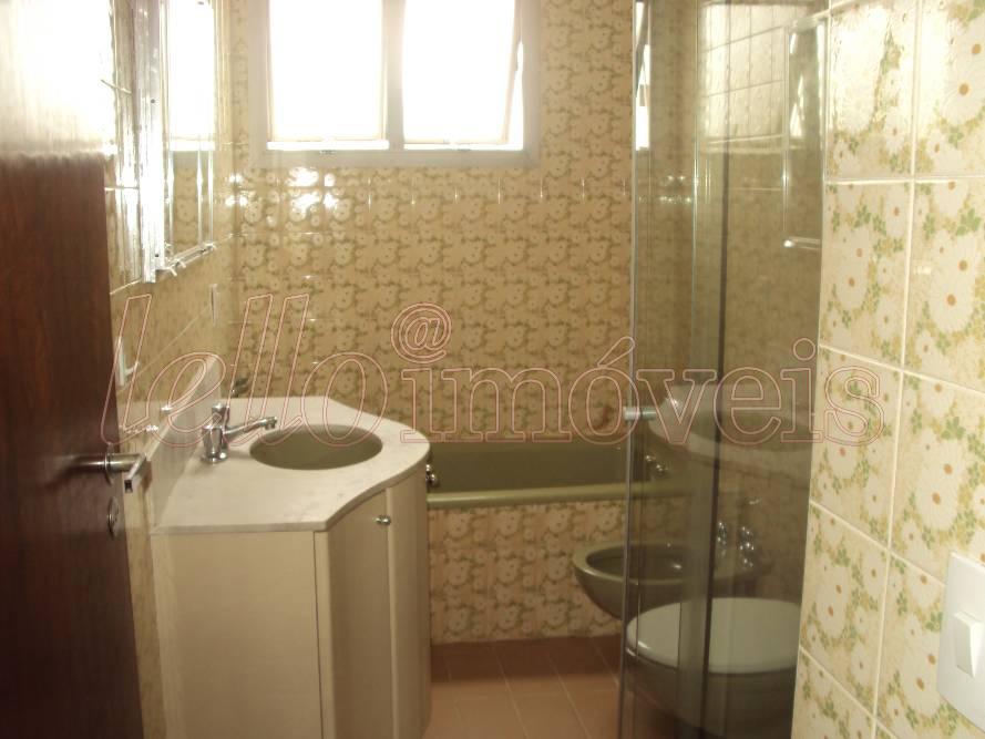 Apartamento para alugar com 3 quartos, 165m² - Foto 18