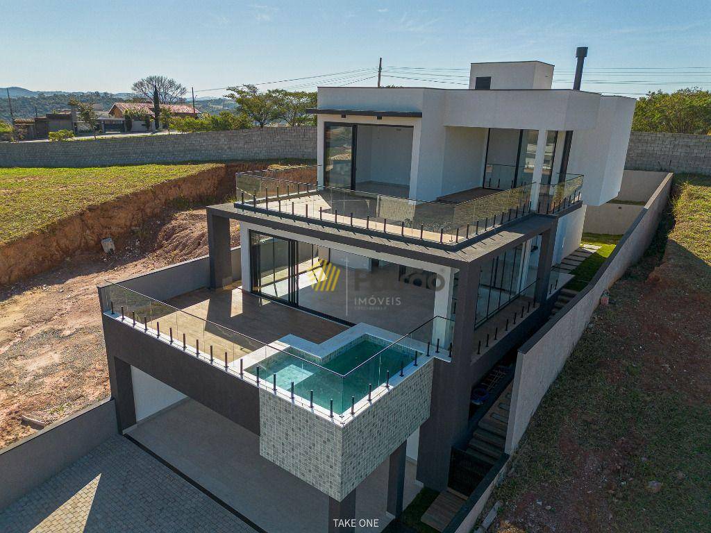 Casa de Condomínio à venda com 3 quartos, 346m² - Foto 1