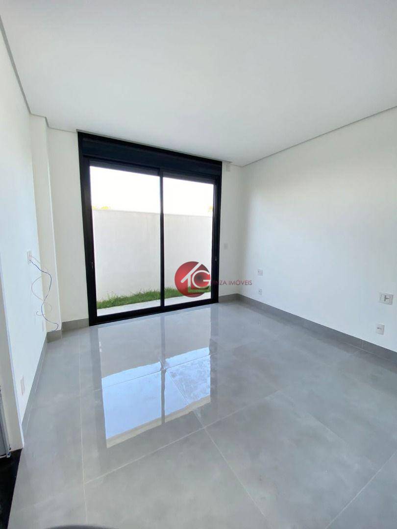 Casa de Condomínio à venda com 3 quartos, 270m² - Foto 8