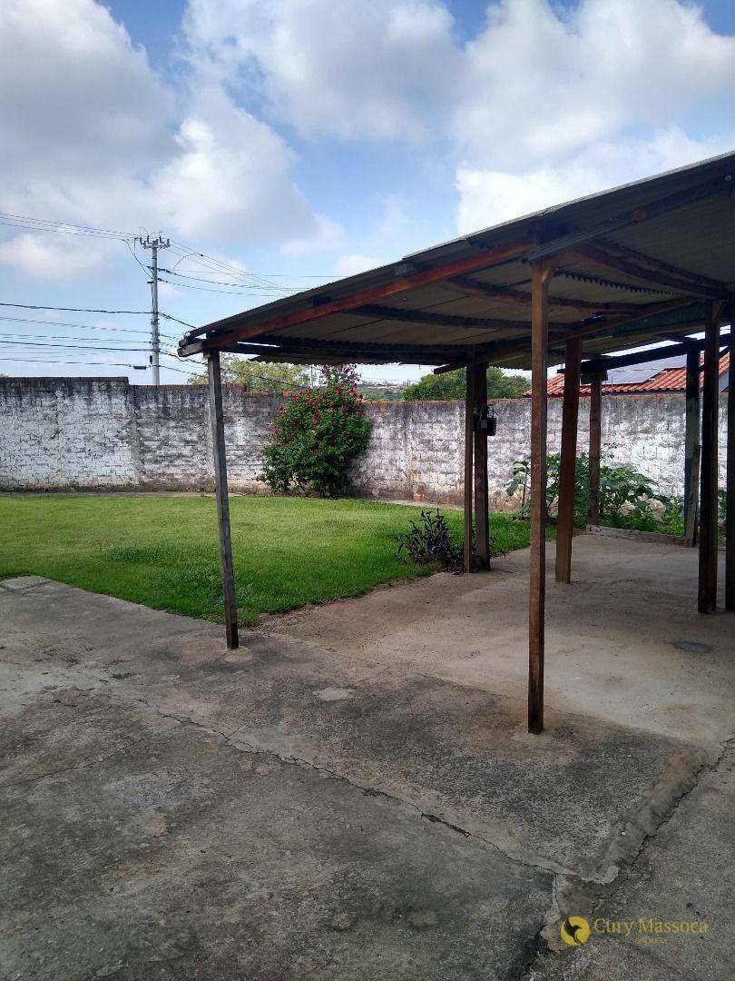 Casa à venda com 1 quarto, 68m² - Foto 2