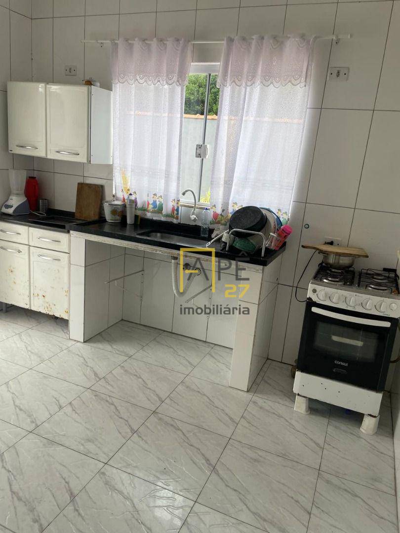 Casa à venda com 3 quartos, 200m² - Foto 17