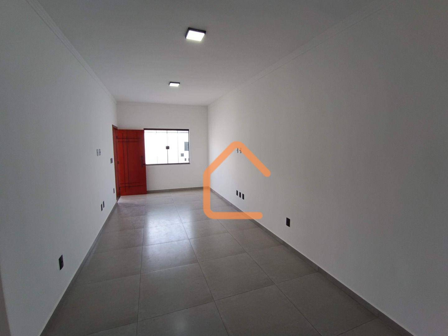 Casa à venda com 3 quartos, 105m² - Foto 4