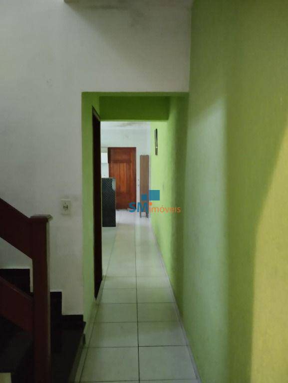 Sobrado à venda com 3 quartos, 161m² - Foto 2