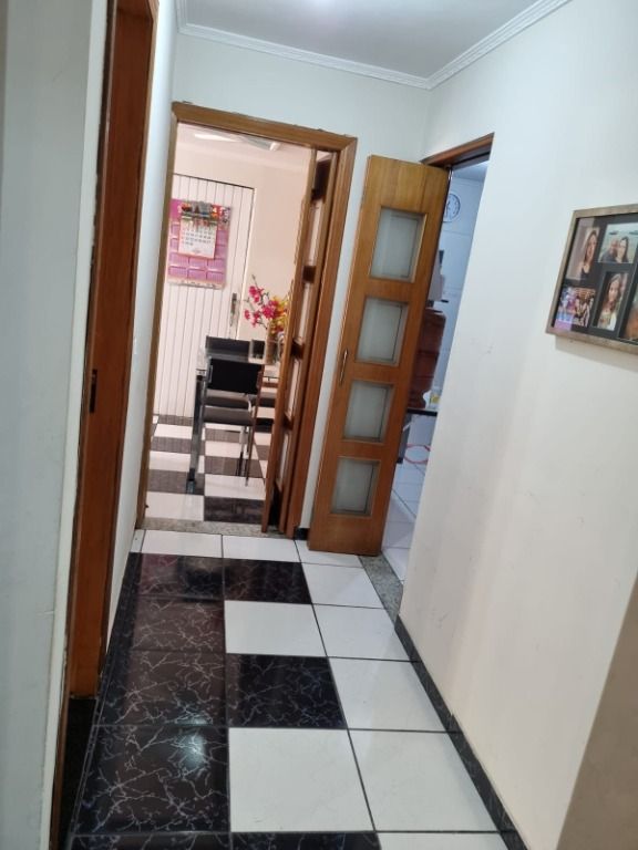 Apartamento à venda com 2 quartos, 63m² - Foto 23