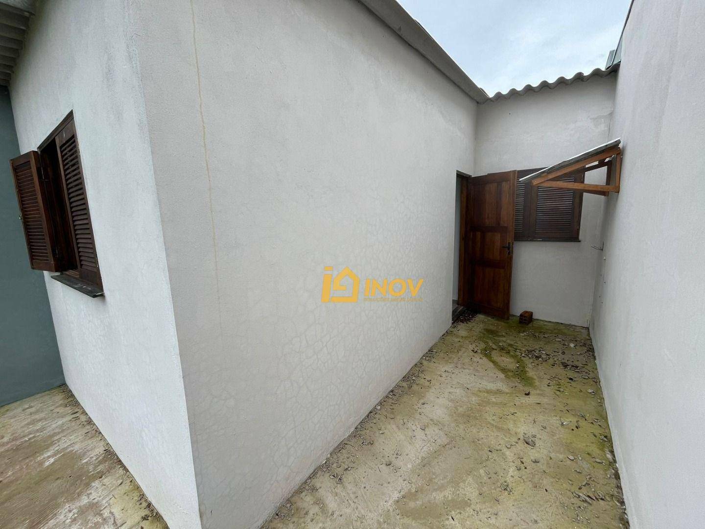 Casa à venda com 2 quartos, 42m² - Foto 5