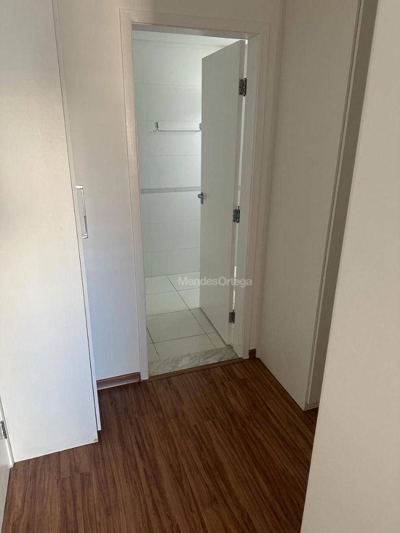 Apartamento à venda com 3 quartos, 125m² - Foto 15