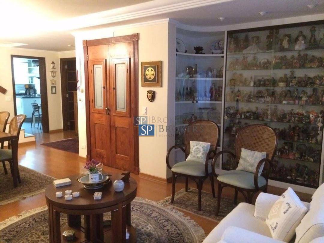 Cobertura à venda com 4 quartos, 420m² - Foto 1