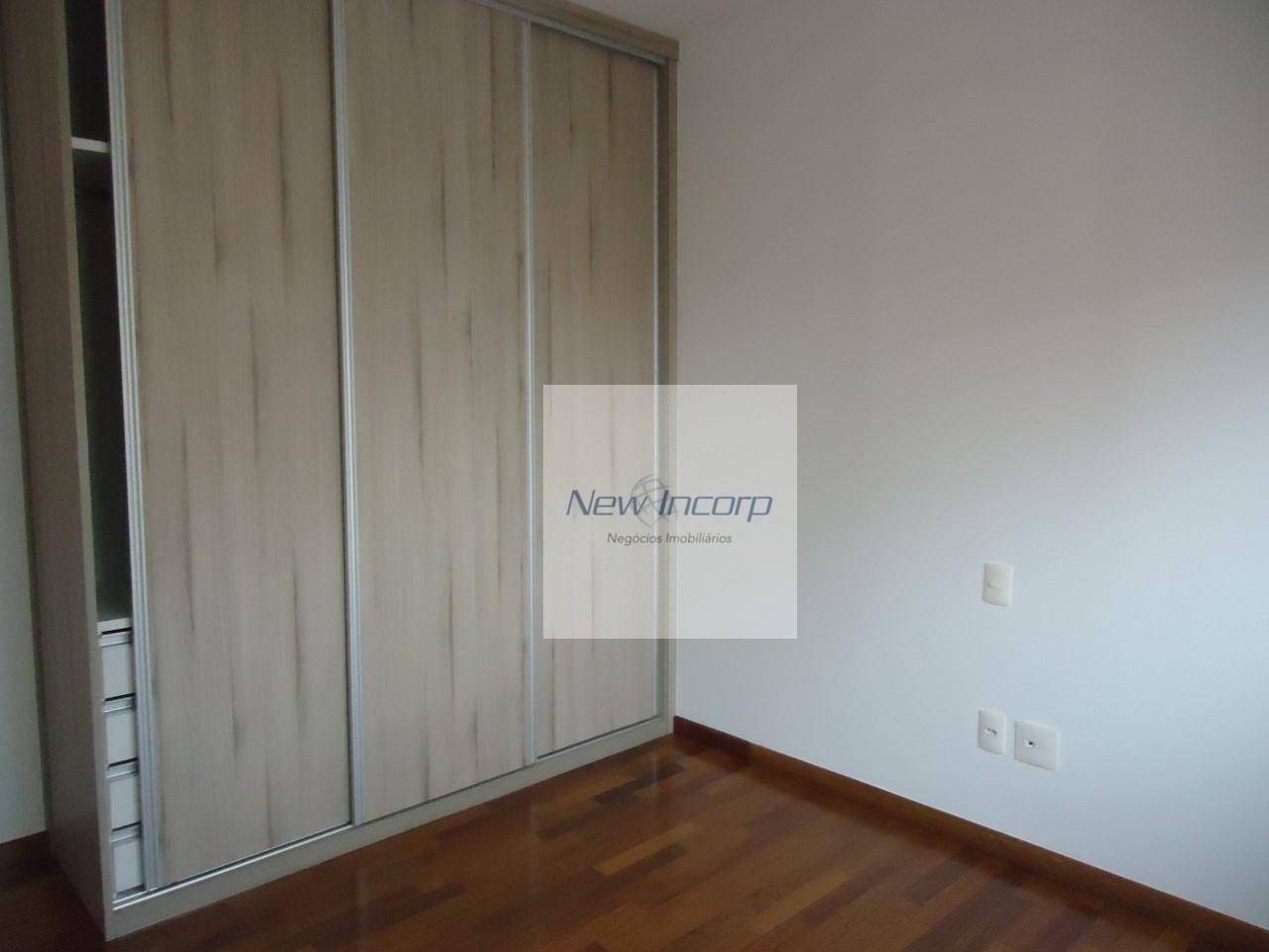 Apartamento à venda com 4 quartos, 208m² - Foto 22