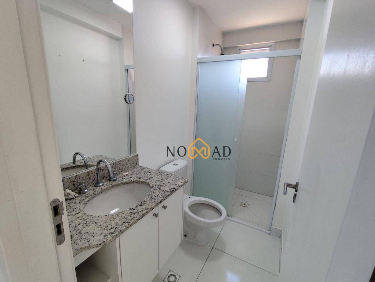 Apartamento para alugar com 2 quartos, 75m² - Foto 19