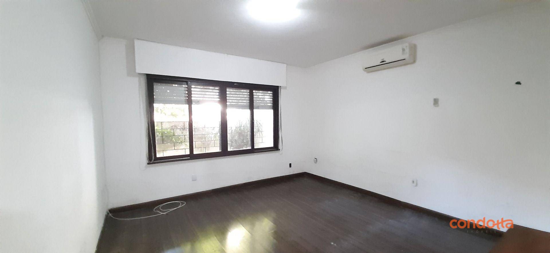 Casa para alugar com 4 quartos, 331m² - Foto 23