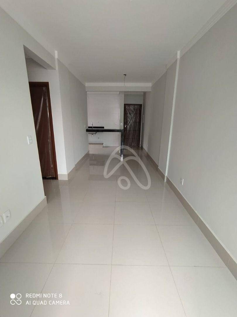 Apartamento à venda com 2 quartos, 61m² - Foto 5