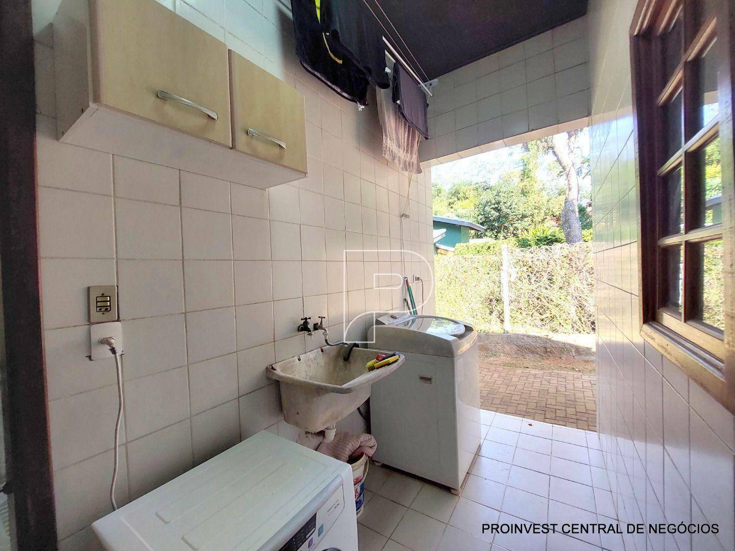 Casa de Condomínio à venda com 3 quartos, 390m² - Foto 9