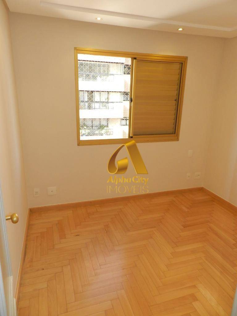 Apartamento à venda com 3 quartos, 108m² - Foto 5