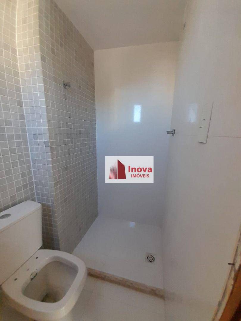 Apartamento para alugar com 3 quartos, 100m² - Foto 21