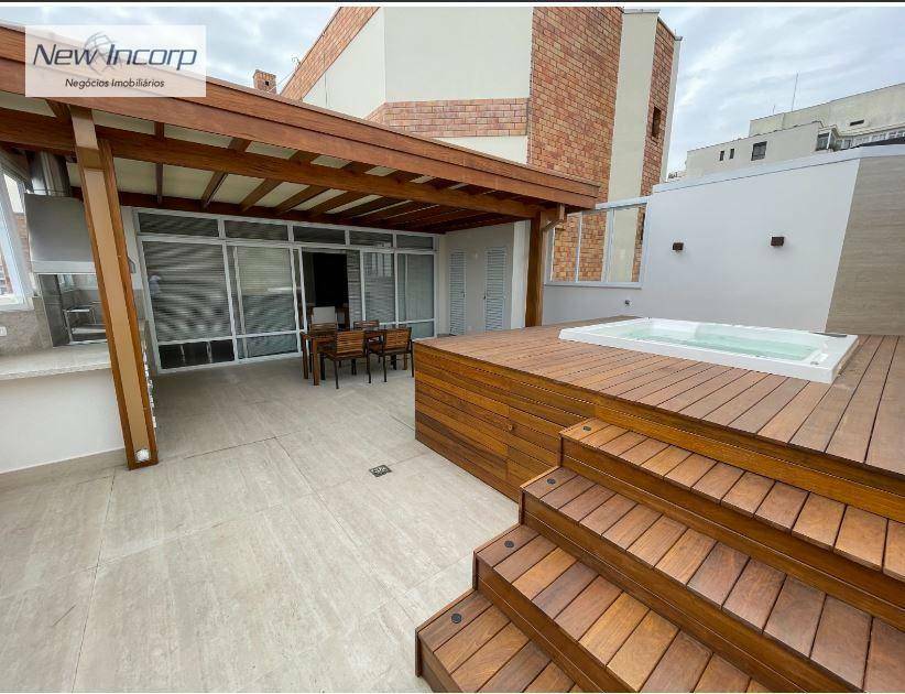 Cobertura à venda com 4 quartos, 500m² - Foto 1