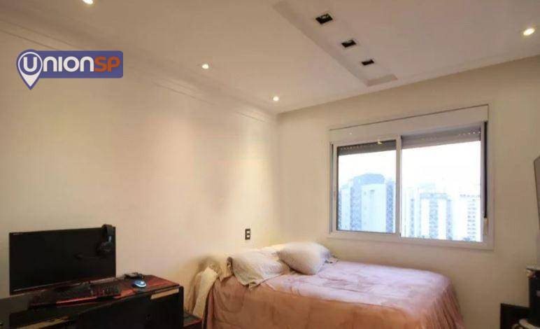 Apartamento à venda com 4 quartos, 192m² - Foto 5