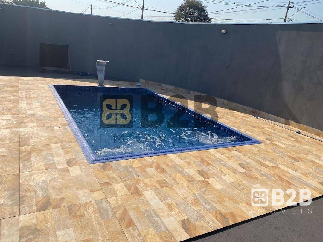 Casa à venda com 2 quartos, 90m² - Foto 3