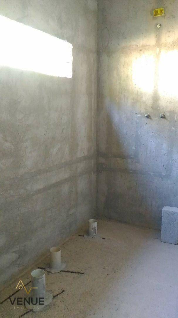 Casa à venda com 5 quartos, 100m² - Foto 18