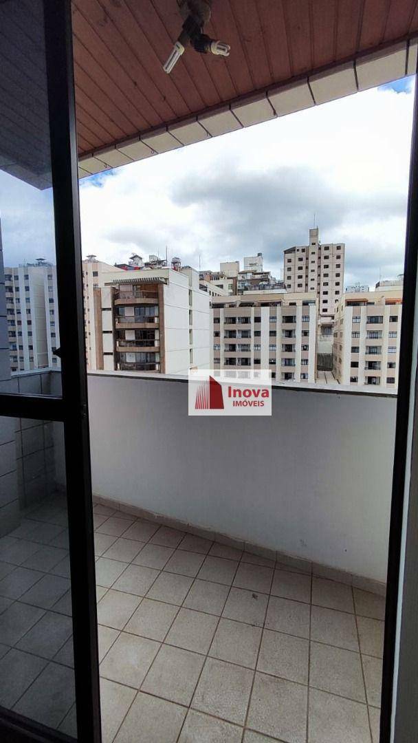 Apartamento para alugar com 3 quartos, 122m² - Foto 7