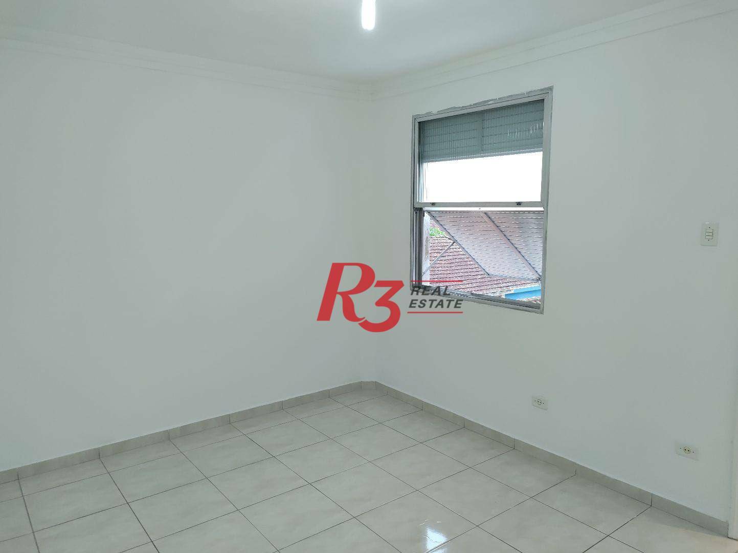 Apartamento à venda com 2 quartos, 62m² - Foto 4