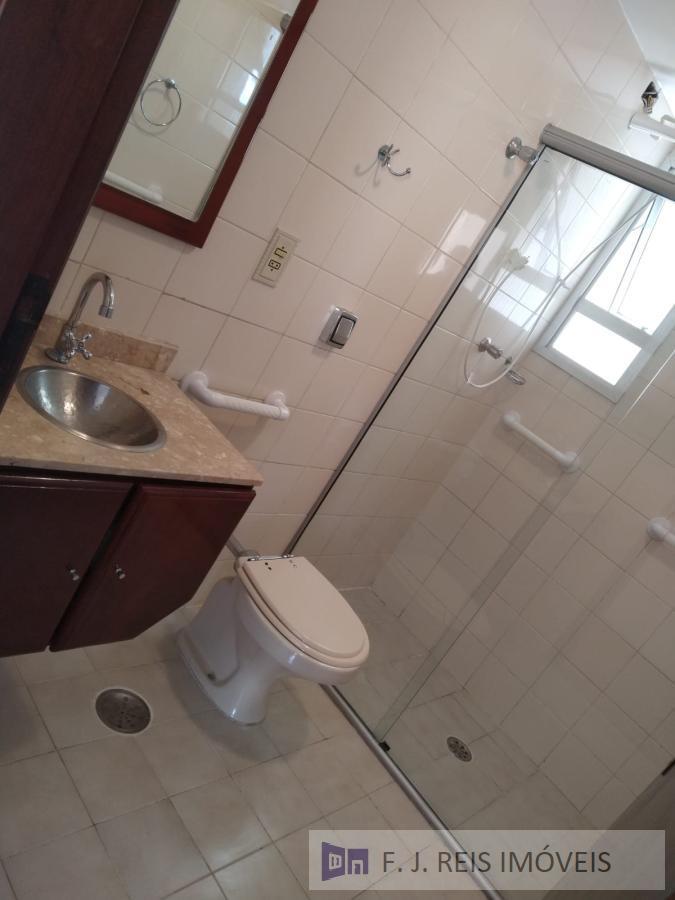 Apartamento à venda com 3 quartos, 87m² - Foto 11