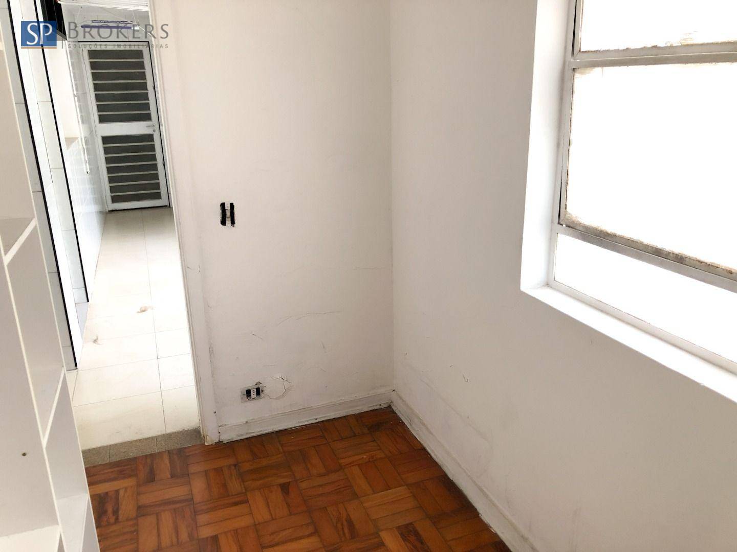 Apartamento para alugar com 3 quartos, 238m² - Foto 15