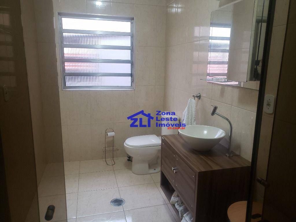 Sobrado à venda com 5 quartos, 300m² - Foto 12