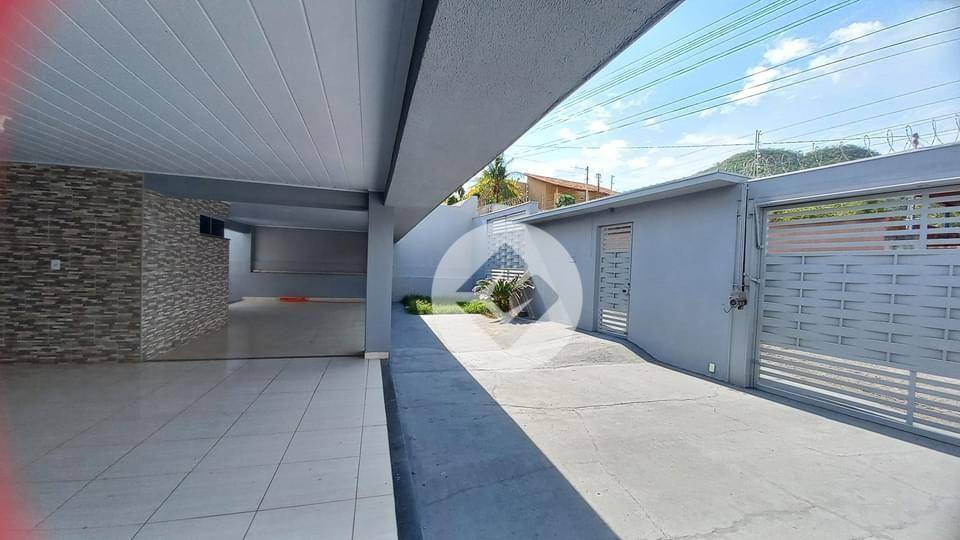 Casa à venda com 3 quartos, 260m² - Foto 13