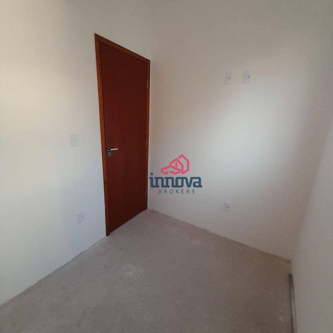 Apartamento à venda com 2 quartos, 43m² - Foto 11