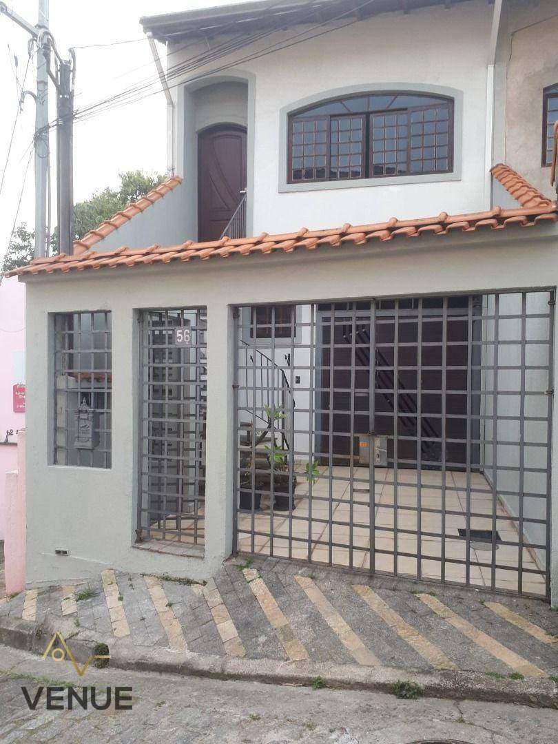 Sobrado à venda com 2 quartos, 200m² - Foto 1