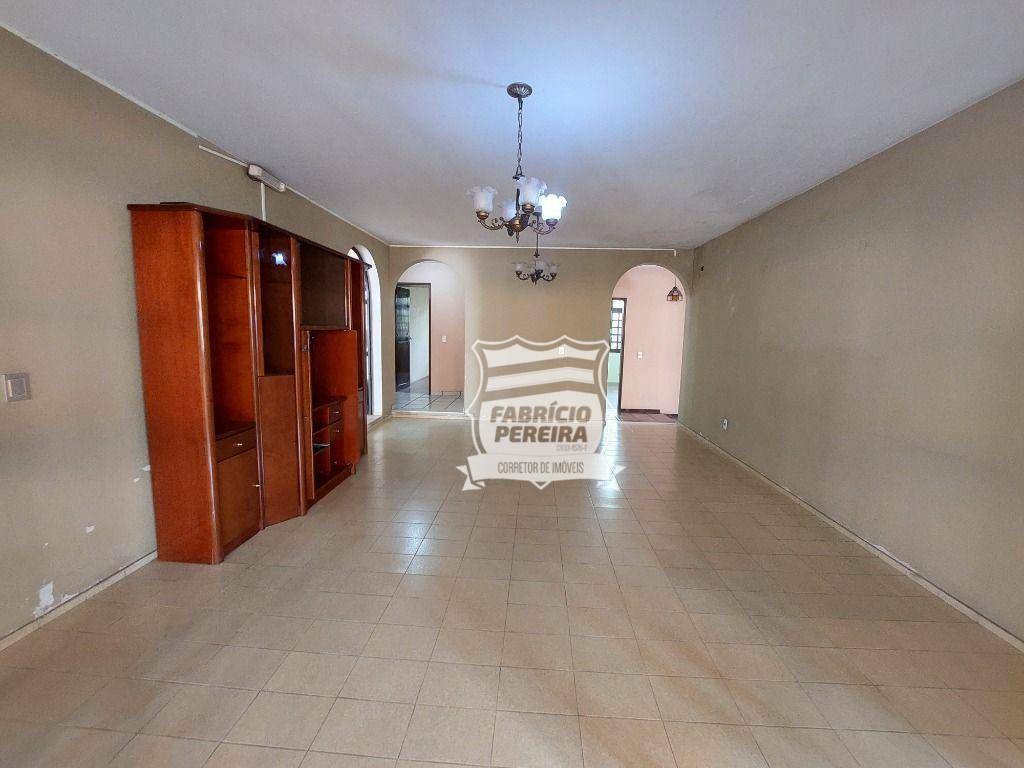 Casa à venda com 4 quartos, 390m² - Foto 21