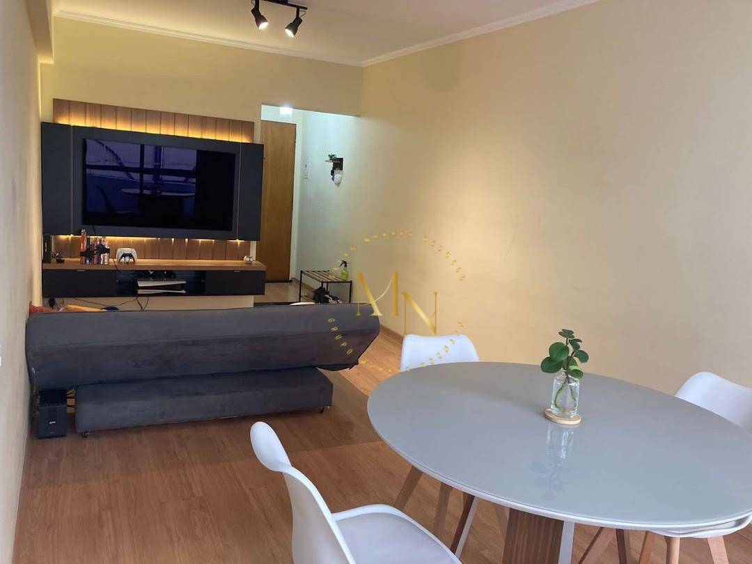 Apartamento à venda com 2 quartos, 66m² - Foto 2