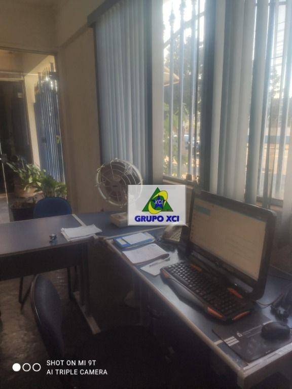 Casa à venda e aluguel com 3 quartos, 400m² - Foto 69