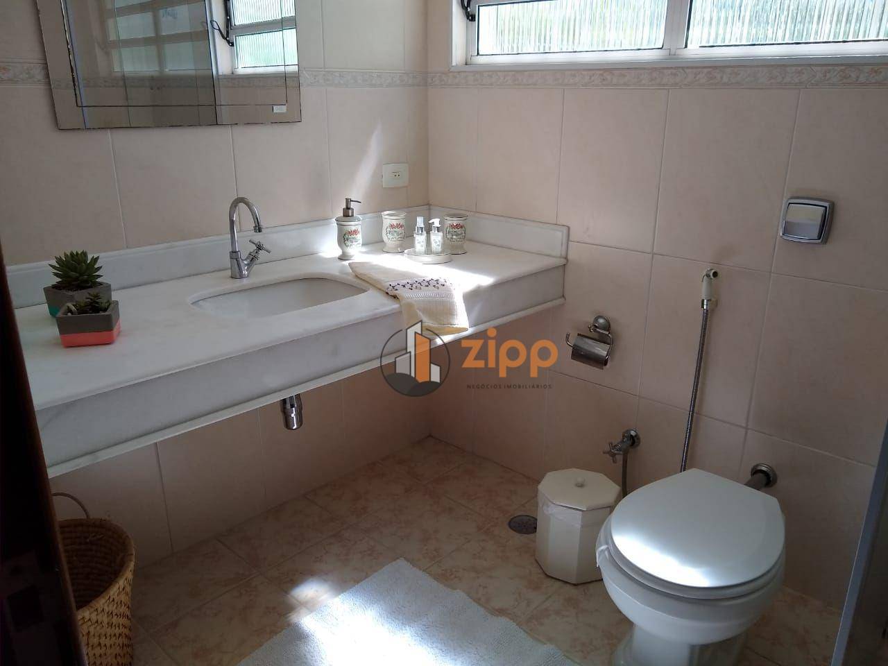 Sobrado à venda com 2 quartos, 200m² - Foto 52