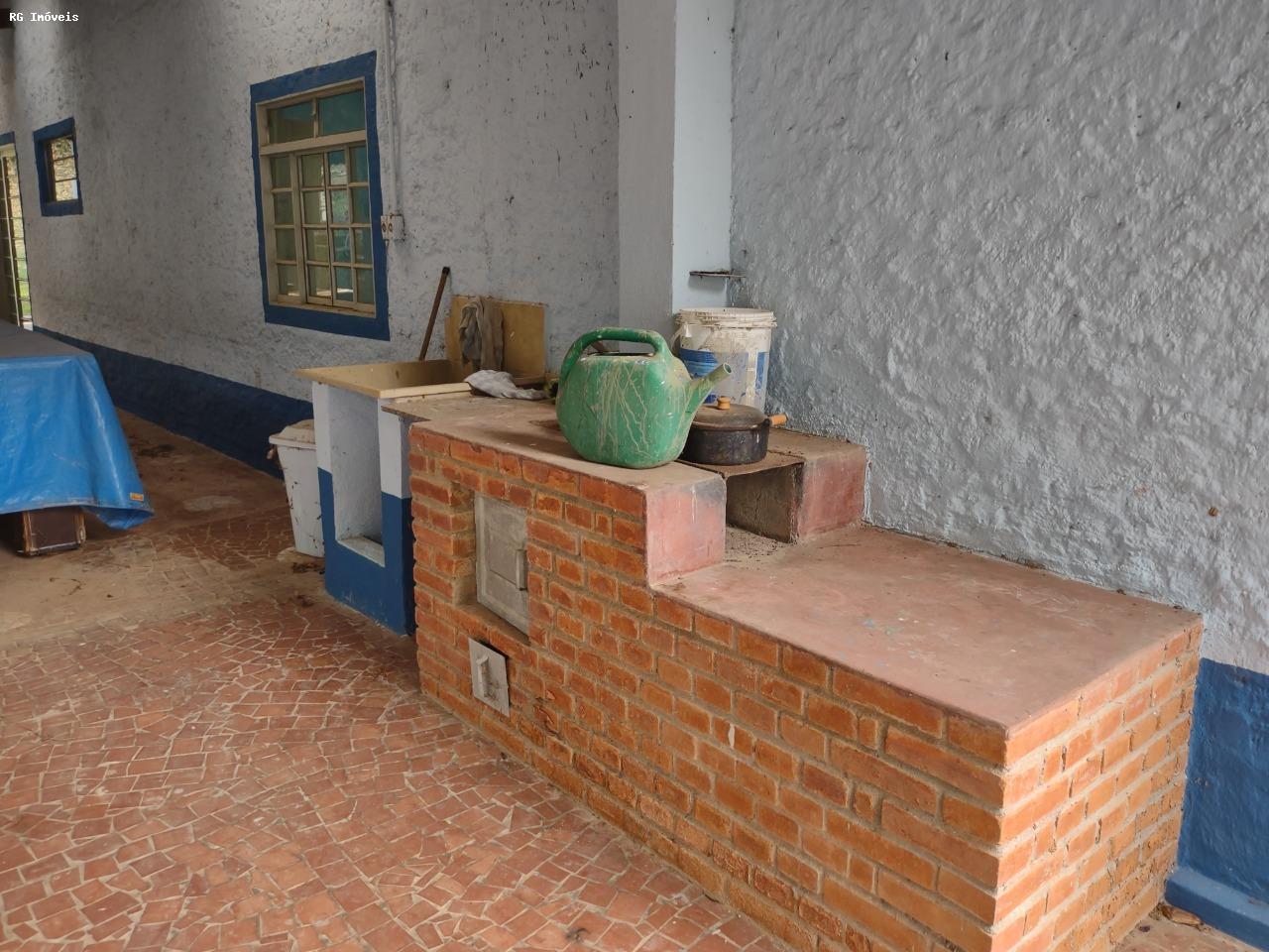 Sítio à venda com 3 quartos, 220m² - Foto 19