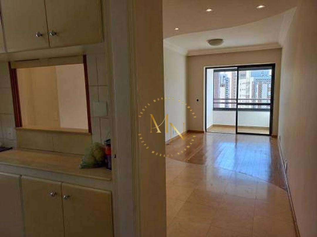 Apartamento à venda com 2 quartos, 70m² - Foto 5